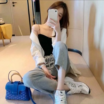 绿草如阴